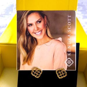 Kendra Scott Signature Medallion Stud Earrings